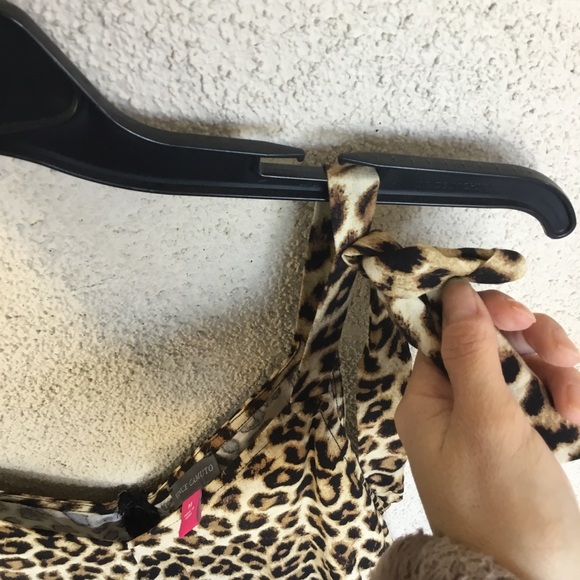 Vince Camuto leopard asymmetrical jumpsuit NWT - Picture 7 of 10